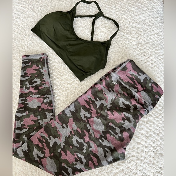 Fabletics Workout Set-Olive Bra & Pink/Olive/Gray Camo Leggings (Size Small) - Picture 7 of 8